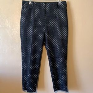 Talbots size 16 Curvy black polka dot Capri  Pants.